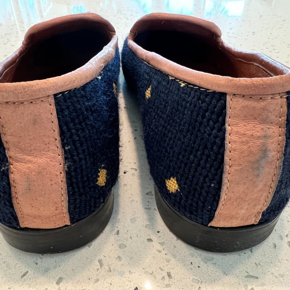 Elegant Navy and Gold Fleur-de-Lis Loafers - Picture 12 of 14